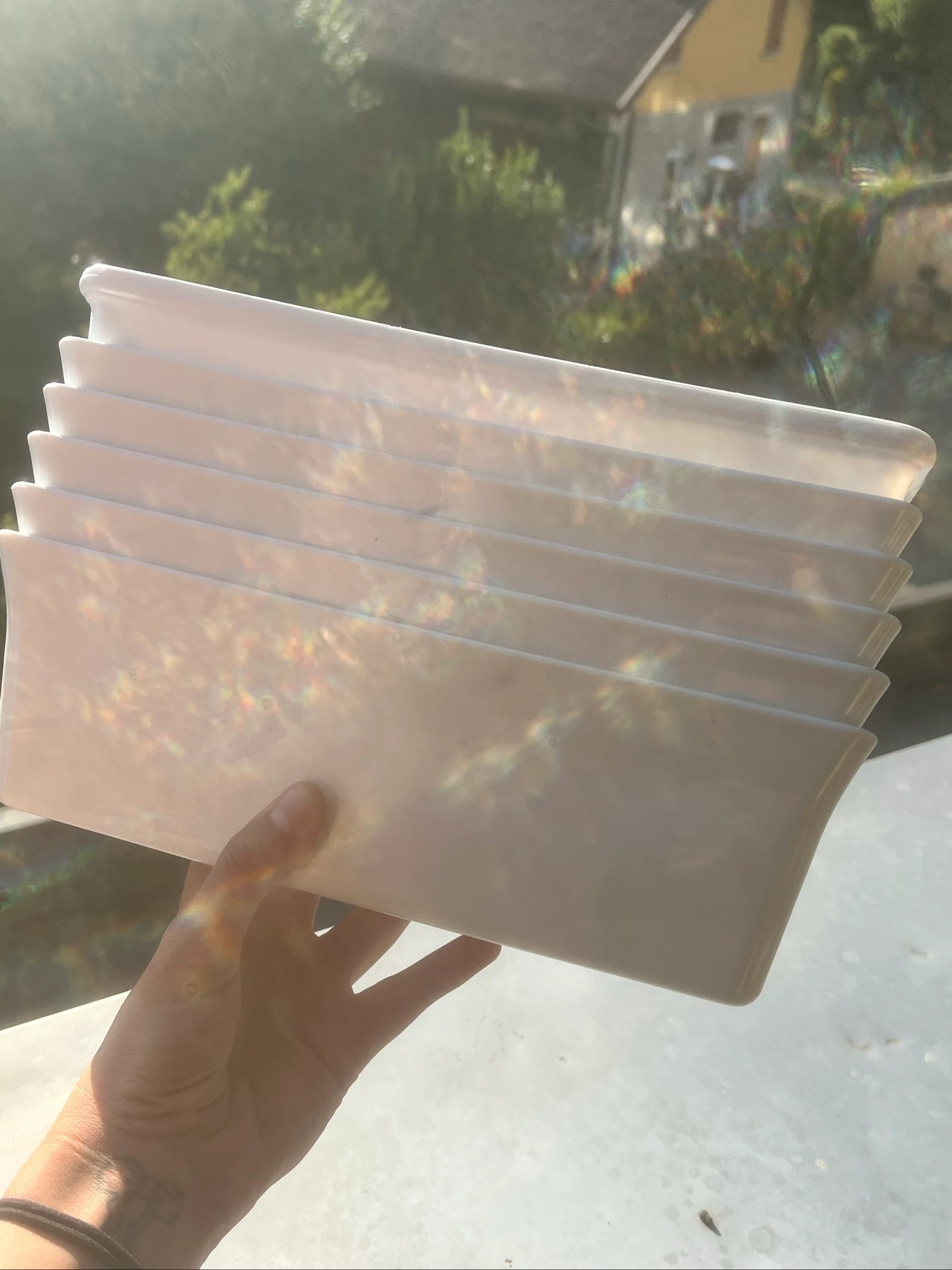 Lot de 6 boîtes alimentaires en plastique blanc empilables